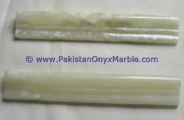 ONYX CHAIR RAIL MOLDING COLLECTION