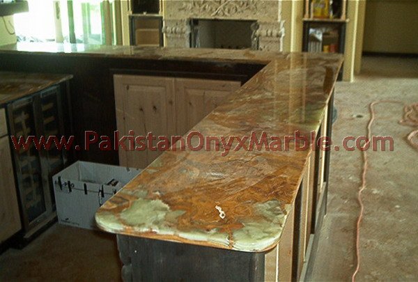 ONYX KITCHEN COUNTERTOPS
