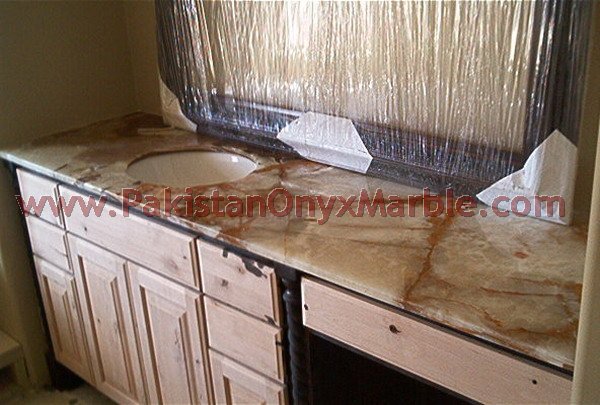 ONYX KITCHEN COUNTERTOPS