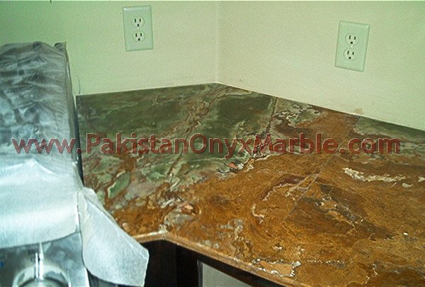 ONYX KITCHEN COUNTERTOPS