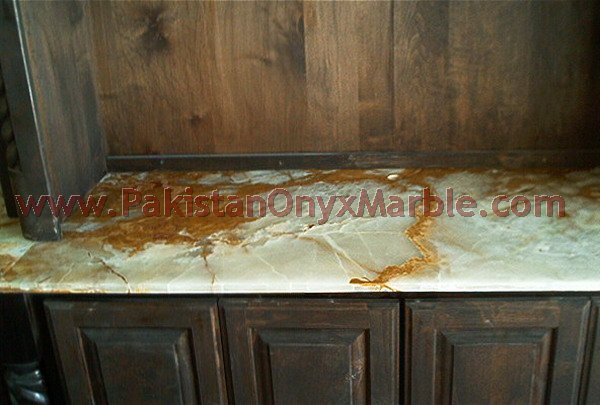 ONYX KITCHEN COUNTERTOPS
