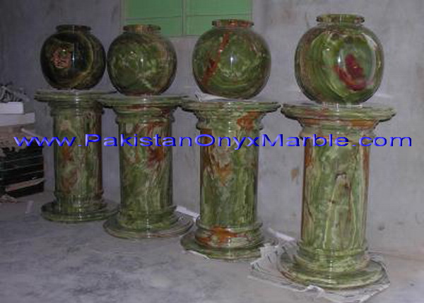 ONYX PEDESTALS COLLECTIONS