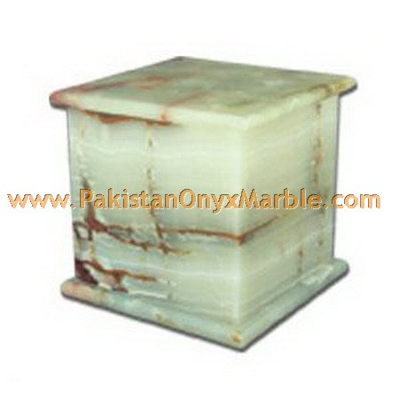 URNS ONYX MARBLE HANDICRAFTS