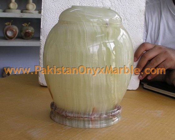 URNS ONYX MARBLE HANDICRAFTS