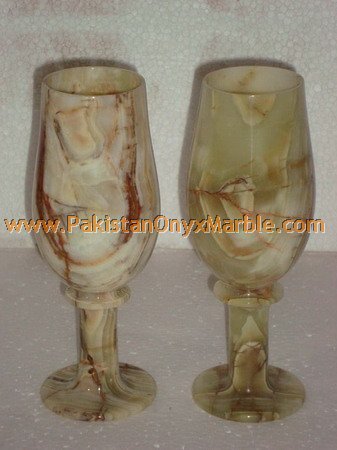 ONYX WINE GLASSES GOBLETS