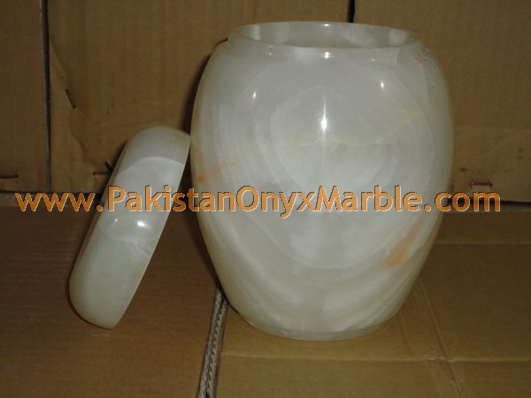 WHITE ONYX URNS