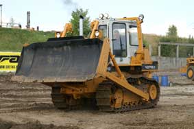 Crawler dozer CHETRA 11