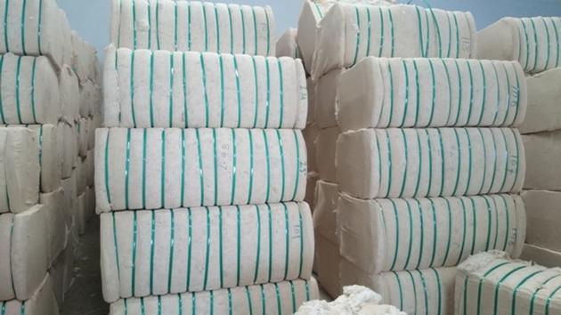 raw cotton