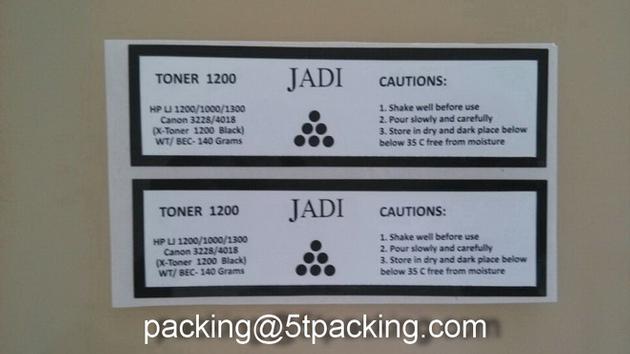 Shiny White PET Printed Adhesive Label in Paint Kettle