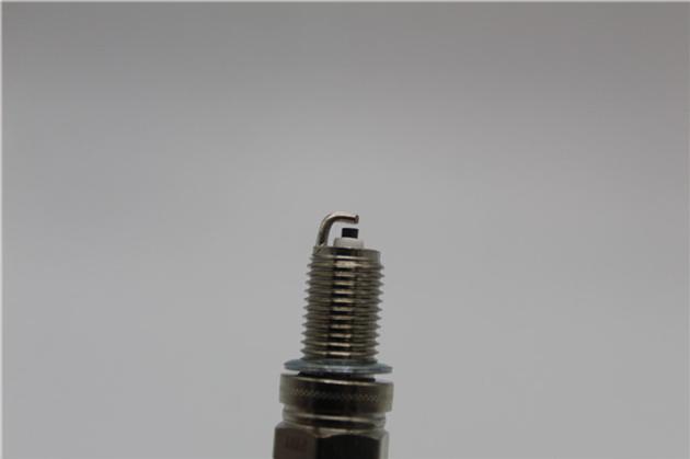 Best Selling OEM DCPR7E Engine Spark