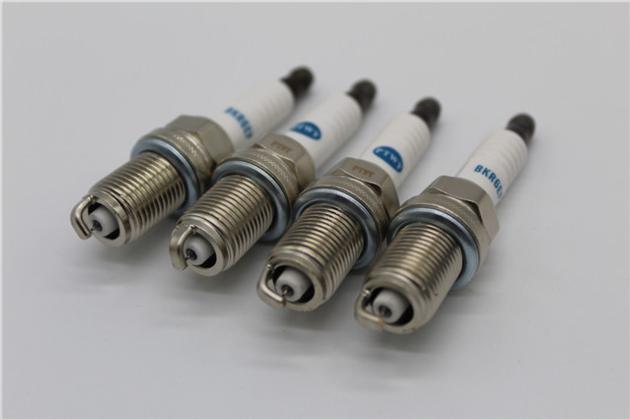 Platinum Spark Plug BKR6EP For Car