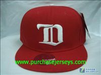Mitchell & Ness Detroit Red Wings Vintage Fitted Hat Red