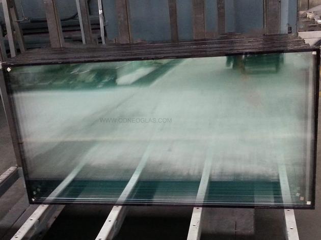 INSULATING GLASS UNIT