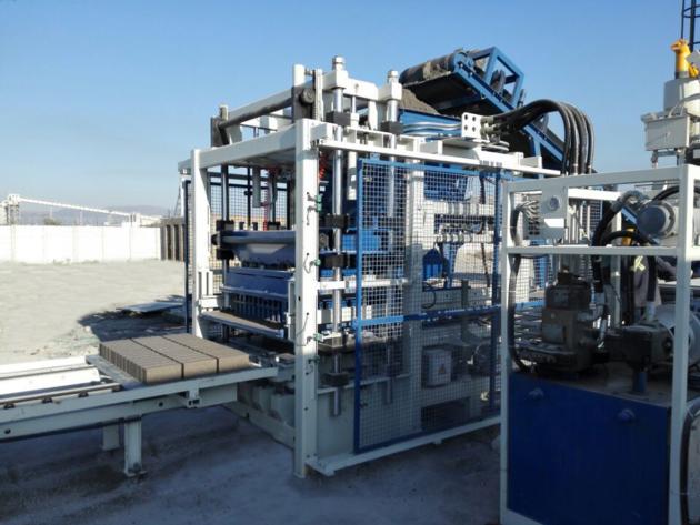 QGM Concrete Block Machine