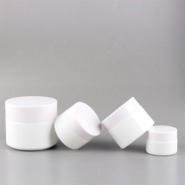 Popular 100Ml Cosmetic Jar White Porcelain Glass Jars With Plastic Cap