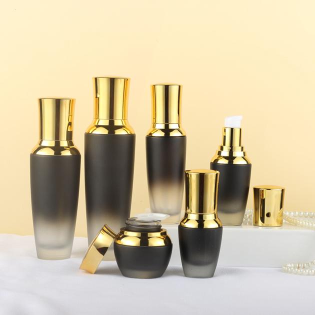 Popular 30G 30Ml 50Ml Cosmetic Set Glass Bottle