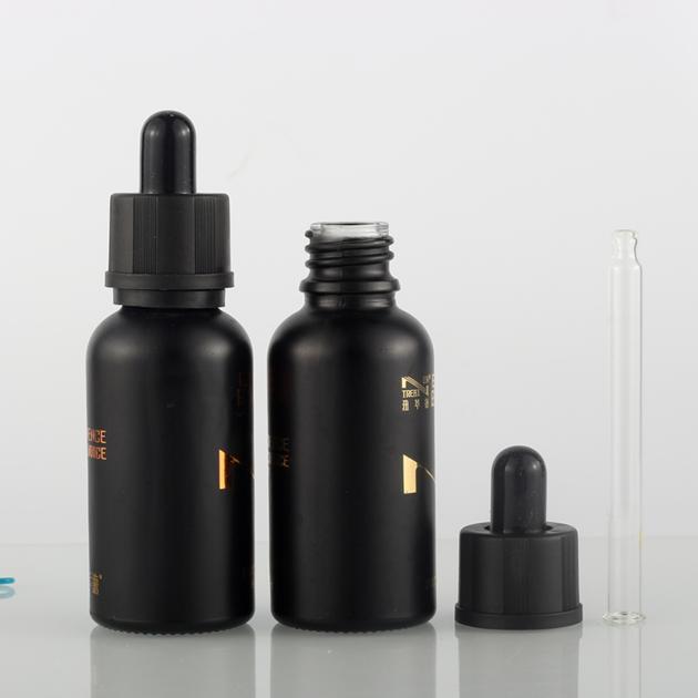 Fashionable Design Black Dropper Oils Glass