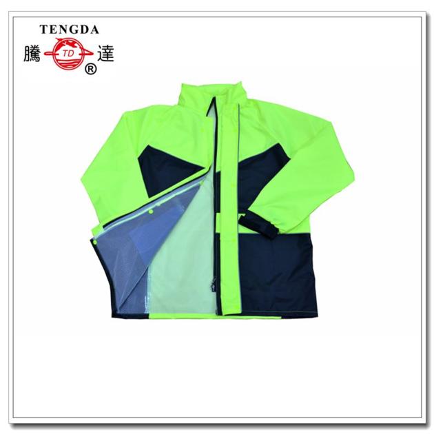 Polyester Gardening Raincoat In Pouch
