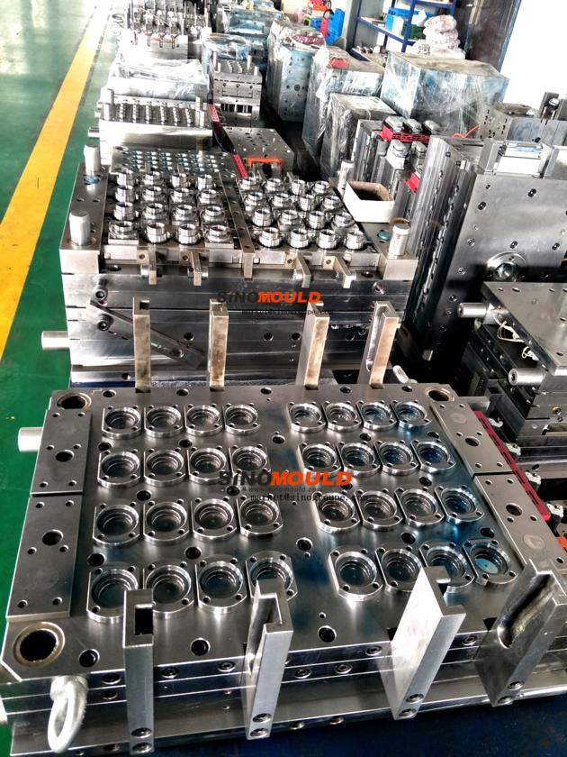Bottle cap mold