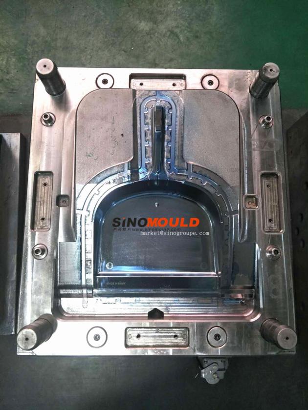 Dust pan Mold