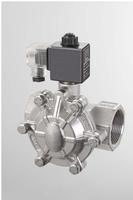 Pilot operated solenoid valve