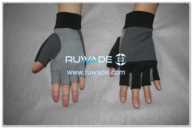 Neoprene Gloves For Different Use Such