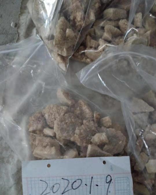 Good Quality Good Feedback Brown White Pink Crystal Eutylone