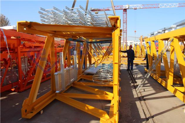 RCT6014 8 MC175B Topkit Tower Crane
