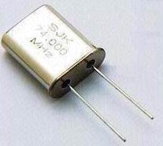 Quartz crystal resonator HC49U