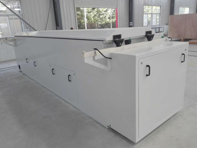 Coating Machine For The Embossing Cylinder