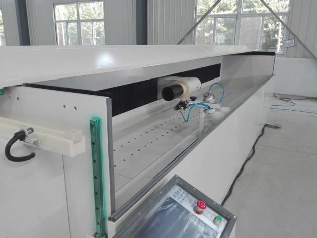 Coating Machine For The Embossing Cylinder