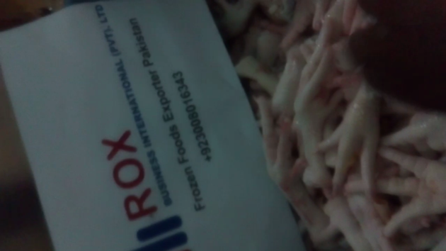 HALAL FROZEN Chicken Feet