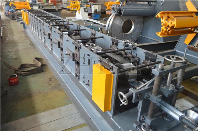 Color Coated Steel Z Frame Purlin Roll Forming Machine