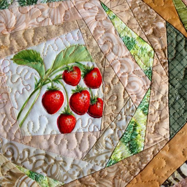 Patchwork  placemats for  the tabletop