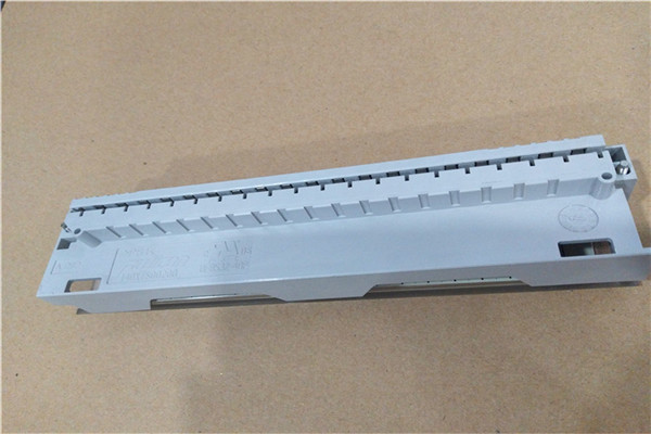 SCHNEIDER ELECTRIC MODICON AC OUT 24-48V 16PT 140DAO84220