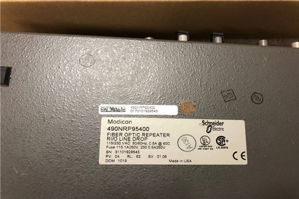 Schneider Modicon DC Output Module 140-DDO-353-01 