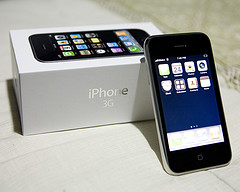 FOR SALE BRAND NEW NOKIA N96 16GB/APPLE IPHONE 3G 16GB UNLOCKED.