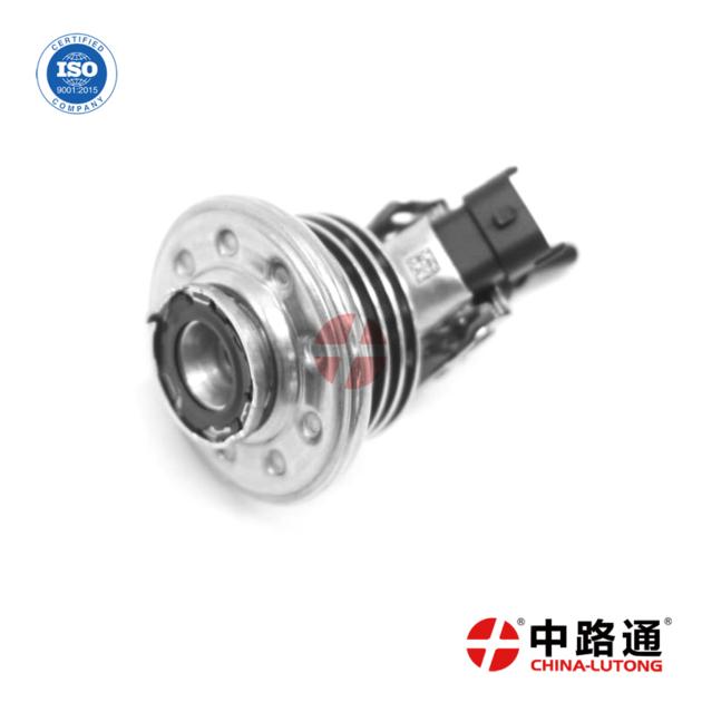 Diesel Exhaust Fluid (DEF) Injection Nozzle 0 444 021 013 Diesel Emissions Fluid Injector
