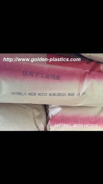 HYTREL 4028 NC010 