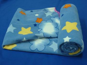 Printed polar fleece blanket