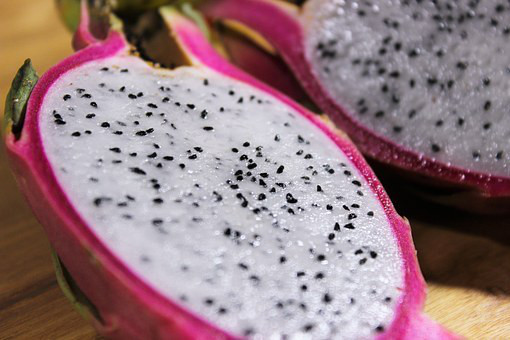 DRAGON FRUIT WHITE FLESH FRESH FRUIT