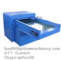 Fiber opening machine