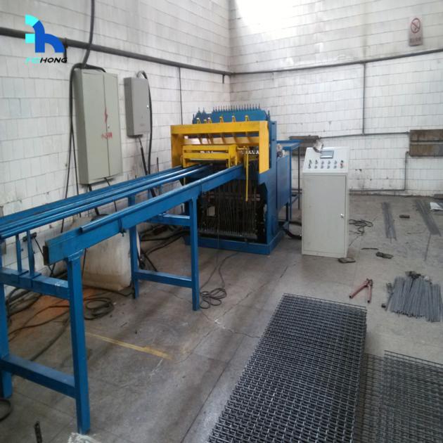 Welded Wire Mesh Making Machine Made