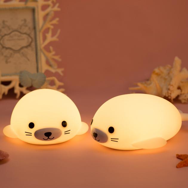 USB Rechargeable LED Silicone Seal Night Light