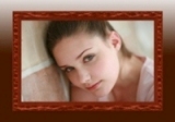 Digital Photo Frame-Wall Mounted 20''