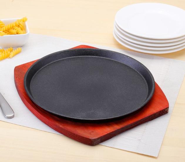 Western Steak Pan Dish