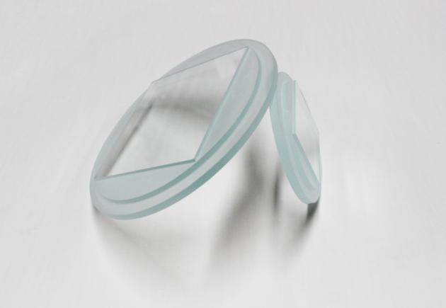 customized ultra clear step glass