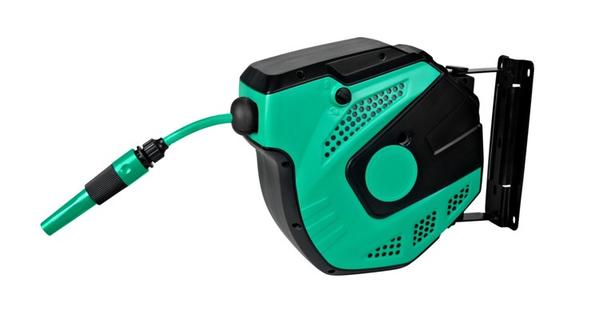 retractable hose reel