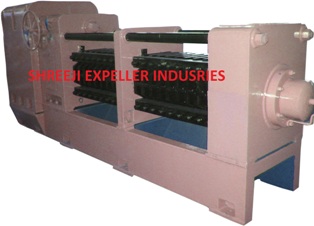 OILSEED EXTRACTION MACHINE