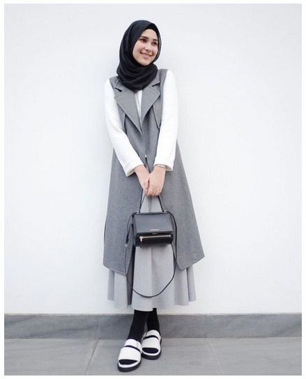 Abayas And Dresses